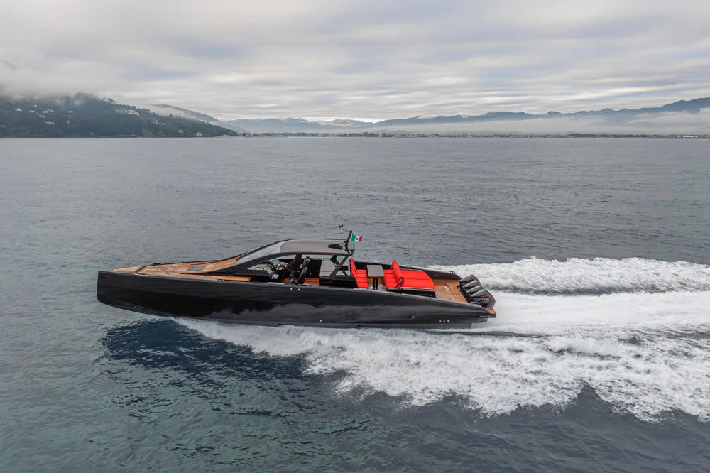BoatPhoto.coverAlt