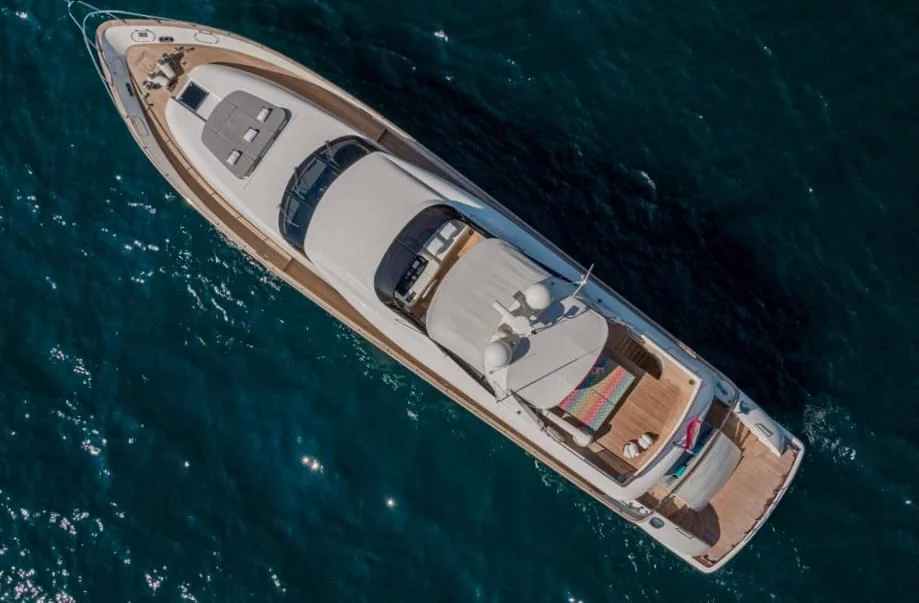 BoatPhoto.alt