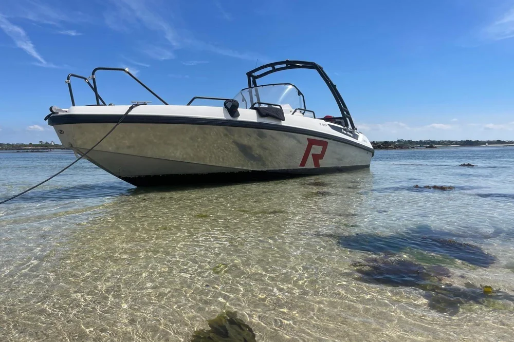 BoatPhoto.coverAlt
