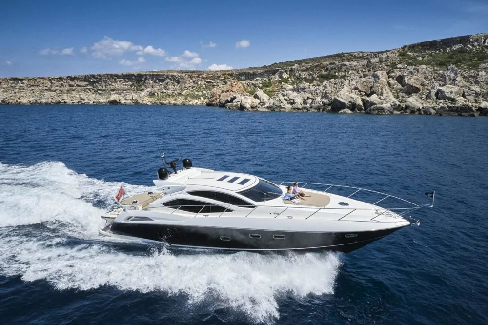 BoatPhoto.coverAlt