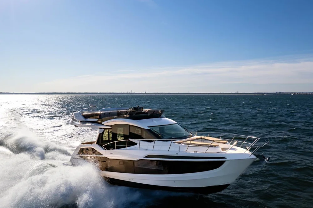 BoatPhoto.coverAlt