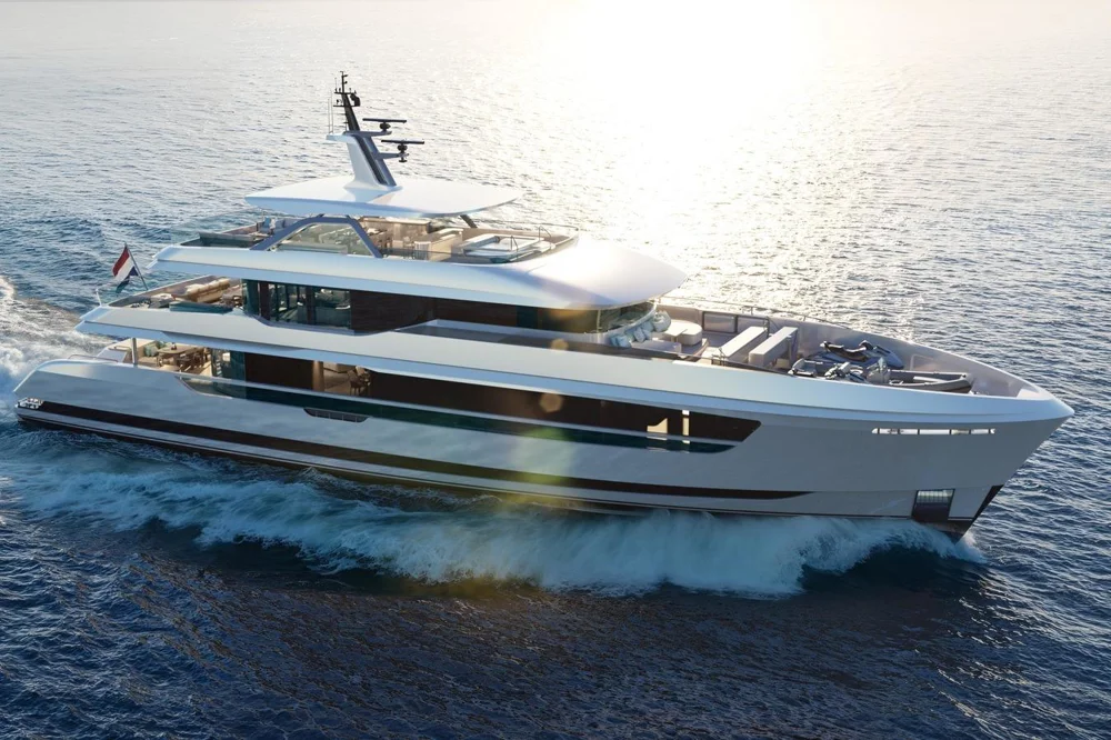 BoatPhoto.coverAlt