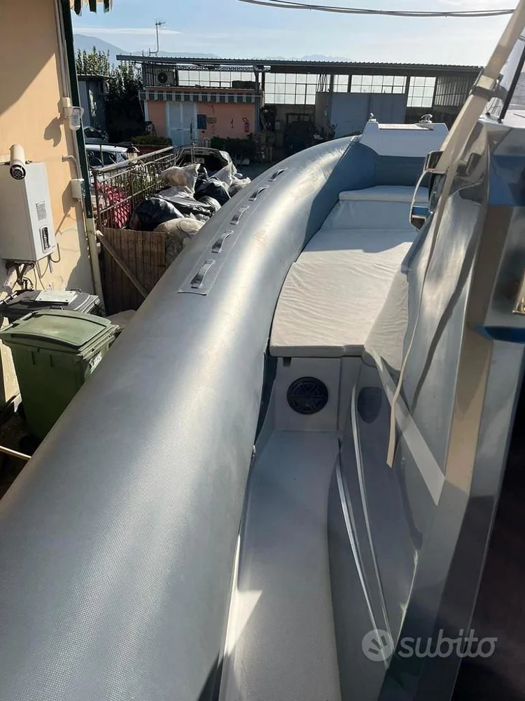 BoatPhoto.alt