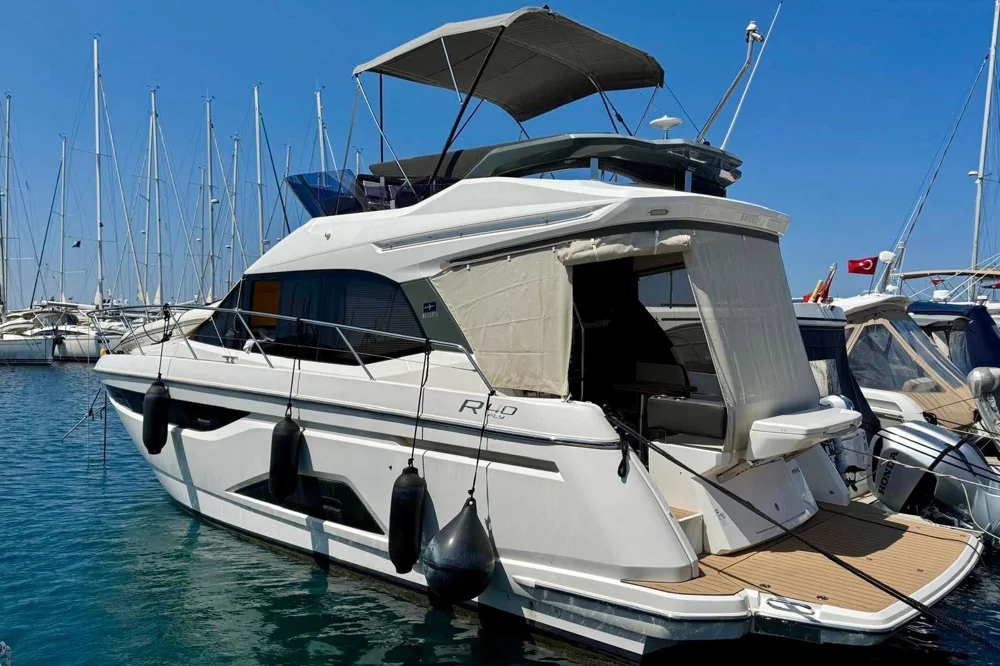 BoatPhoto.alt