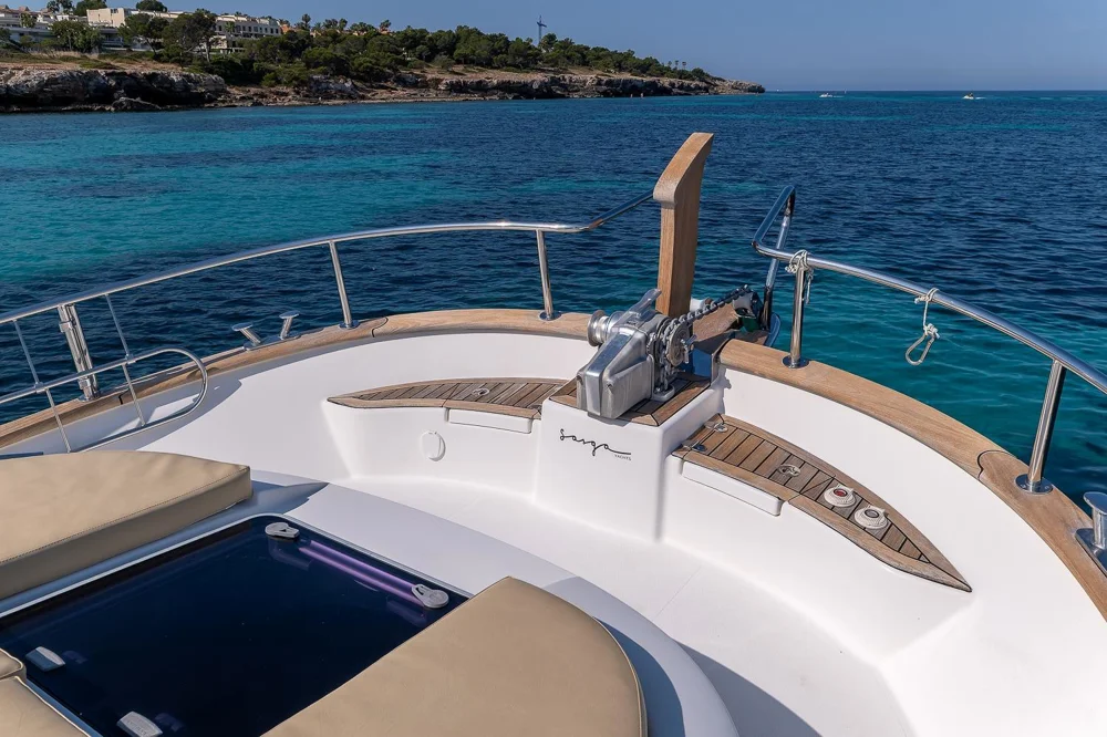 BoatPhoto.alt