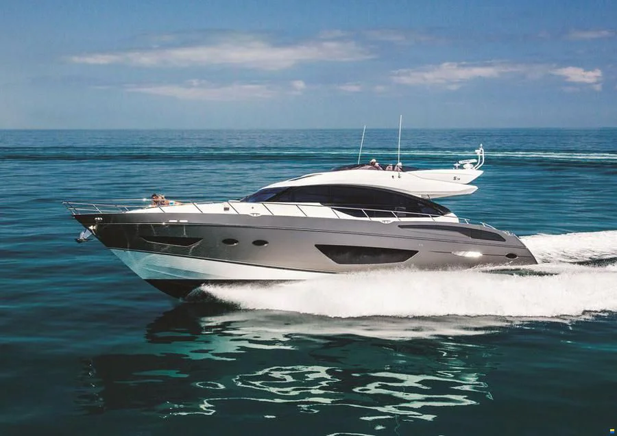 BoatPhoto.coverAlt