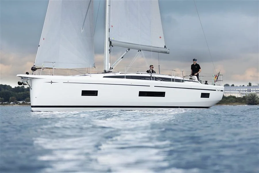 BoatPhoto.coverAlt