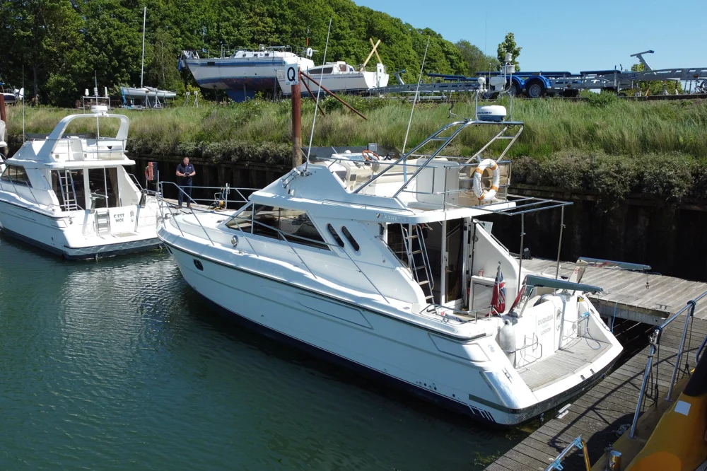 1993 FAIRLINE 37 Corsica for sale in Torquay, United Kingdom, photo 3 of 5