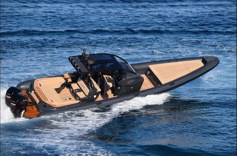 BoatPhoto.coverAlt