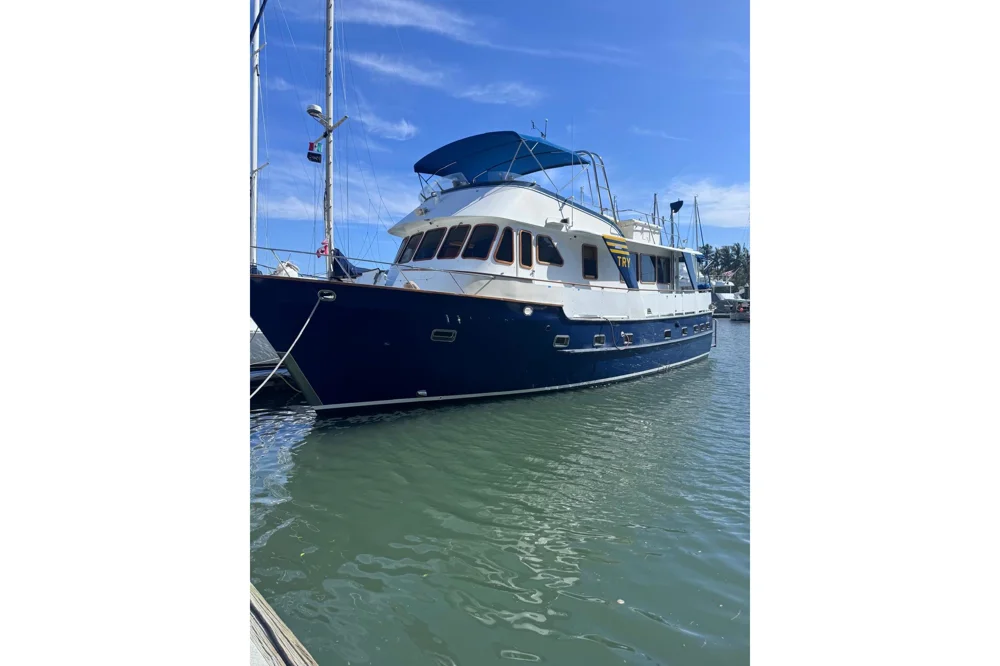 BoatPhoto.coverAlt