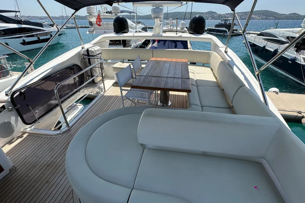 2019 SUNSEEKER Manhattan 66 for sale in Split, Croatia, photo 4 of 5
