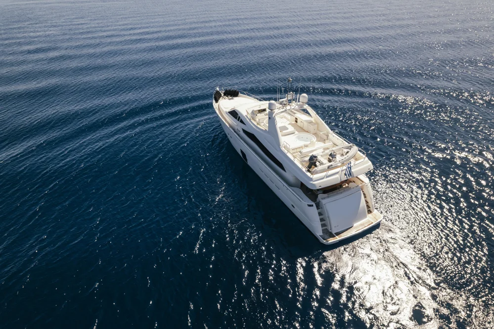 BoatPhoto.alt