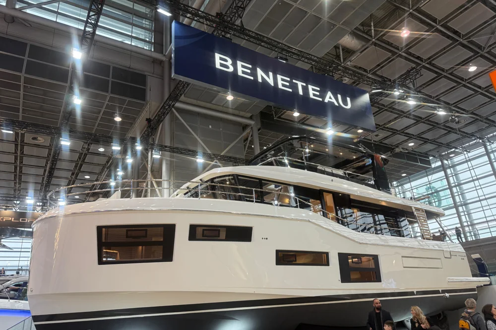 BoatPhoto.coverAlt