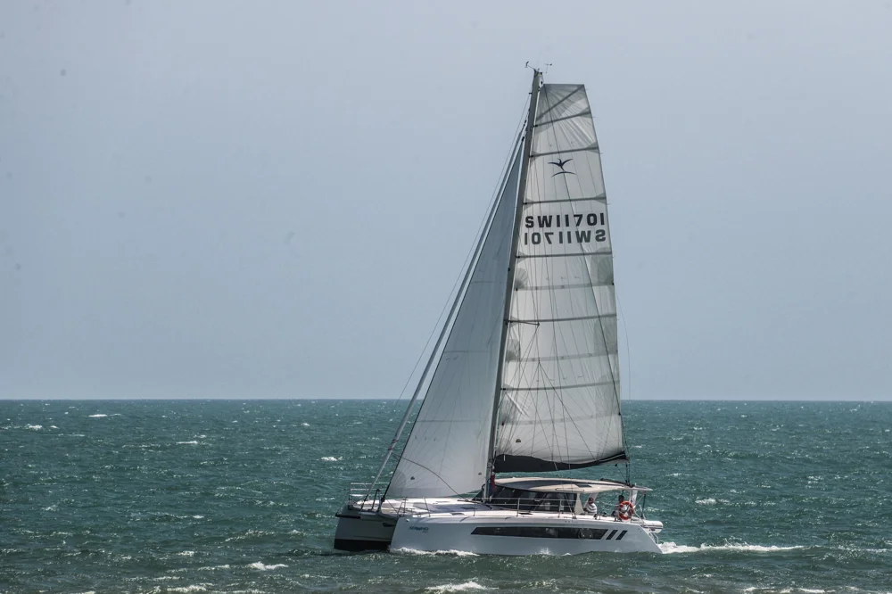BoatPhoto.coverAlt