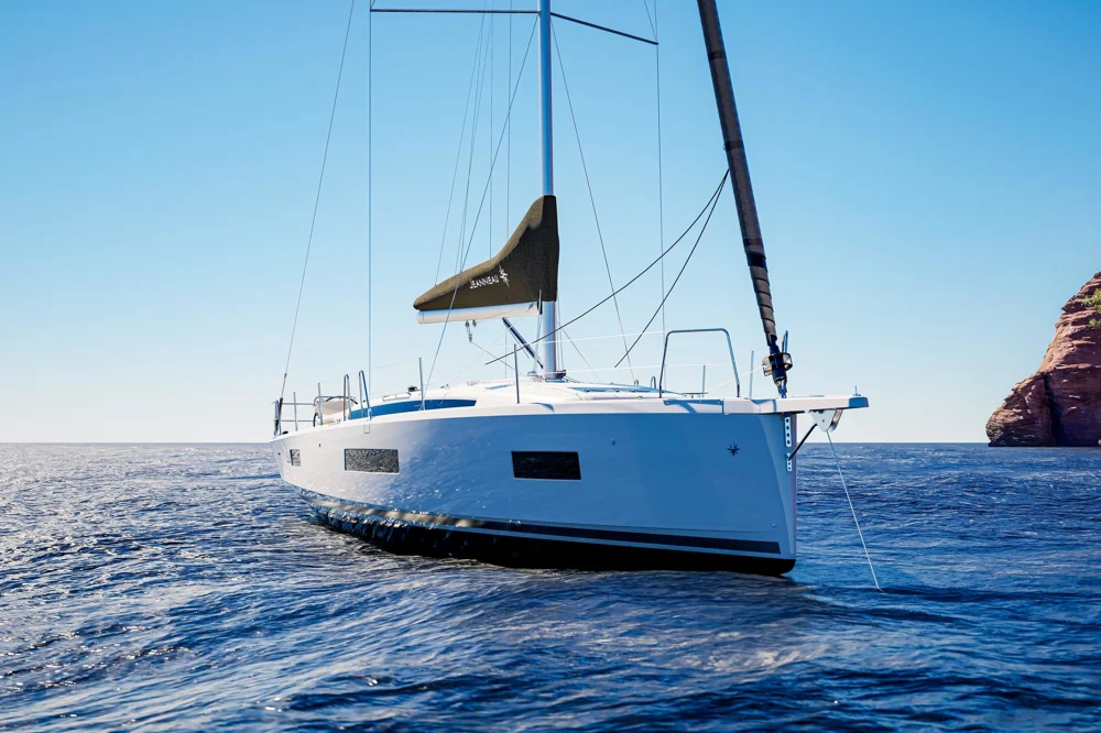 BoatPhoto.coverAlt