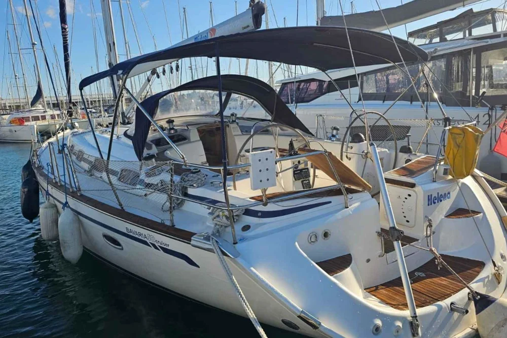 BoatPhoto.coverAlt