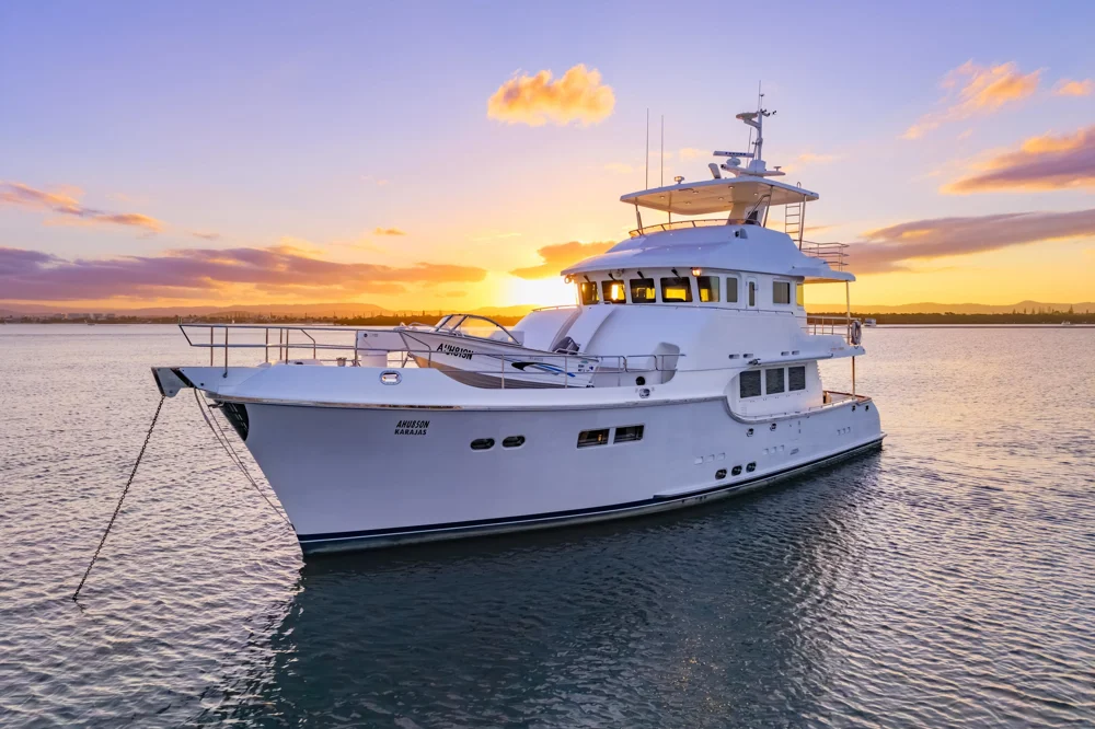 BoatPhoto.coverAlt