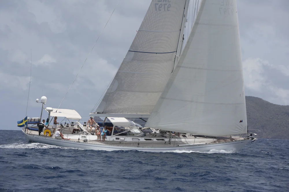 BoatPhoto.coverAlt