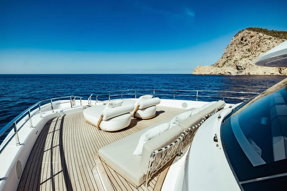 BoatPhoto.alt