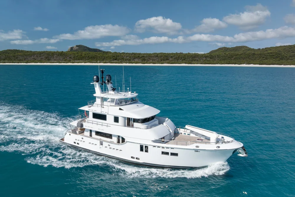 BoatPhoto.coverAlt