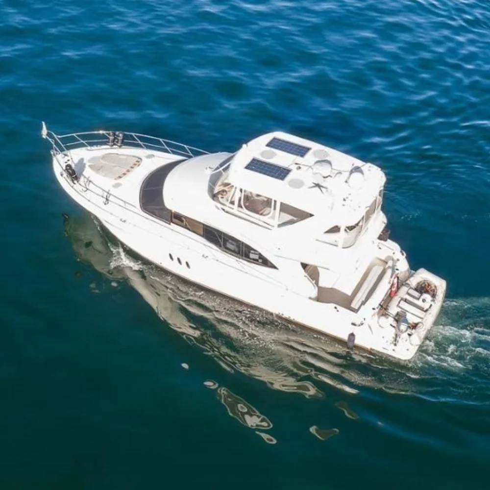 BoatPhoto.coverAlt
