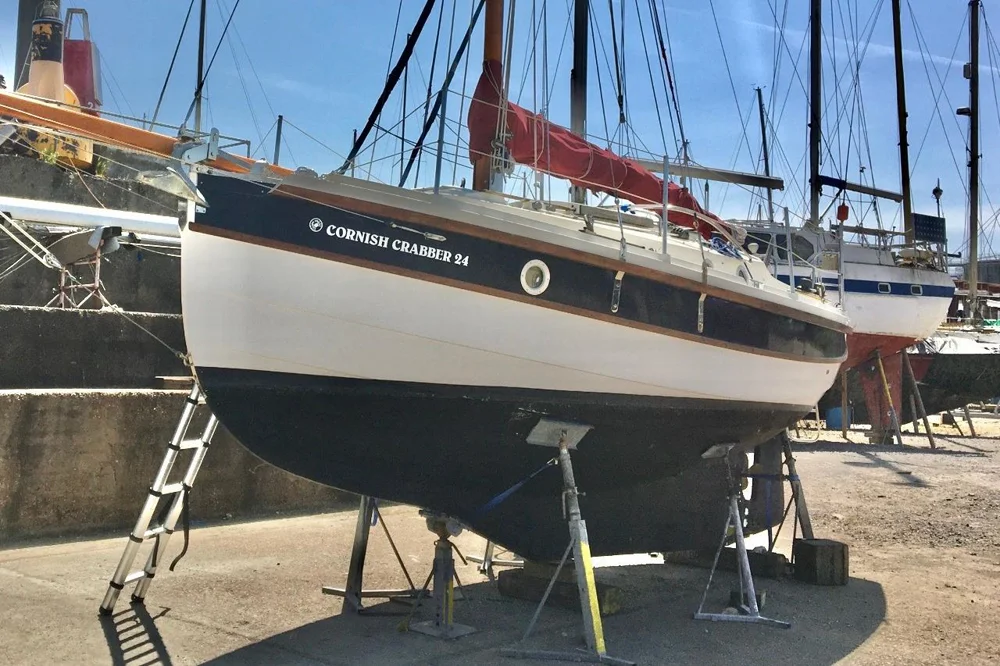 BoatPhoto.coverAlt