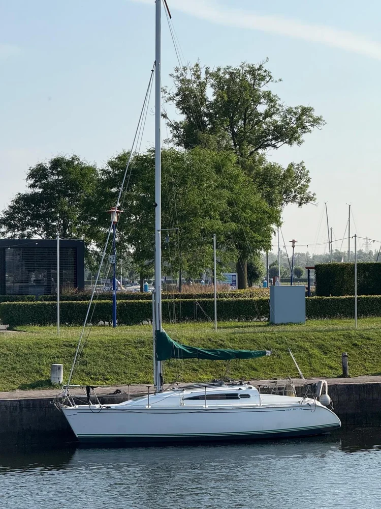 BoatPhoto.coverAlt