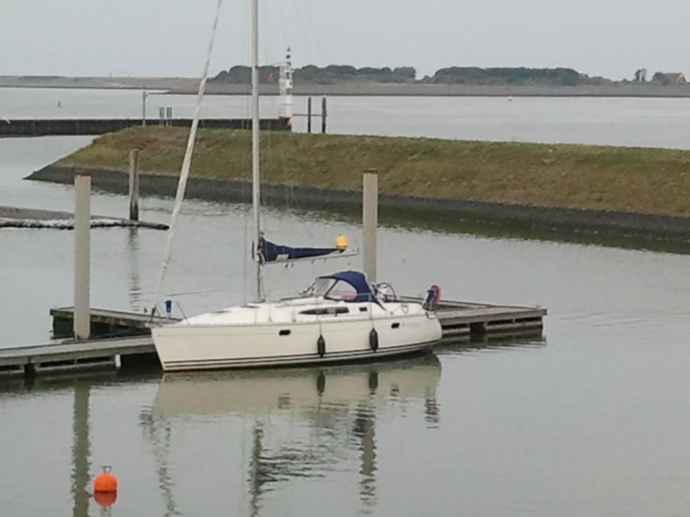 BoatPhoto.coverAlt