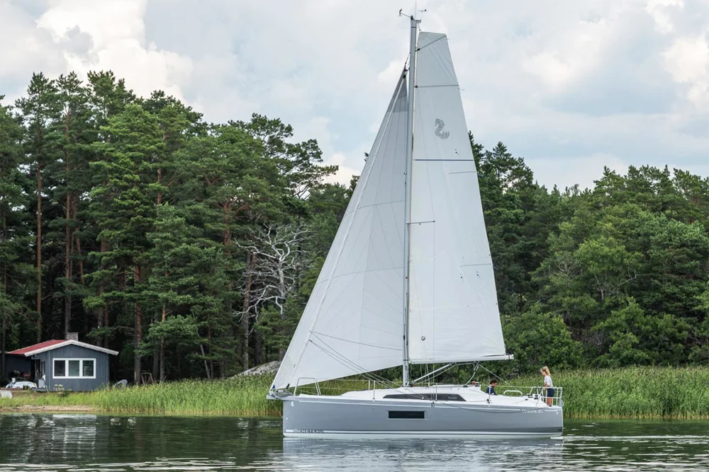 BoatPhoto.coverAlt