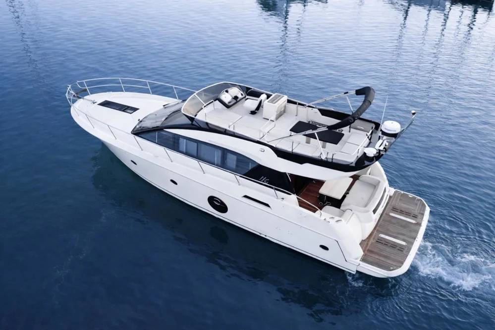 BoatPhoto.alt