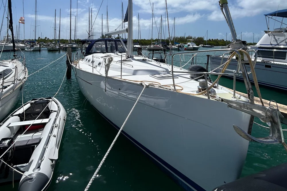 BoatPhoto.coverAlt