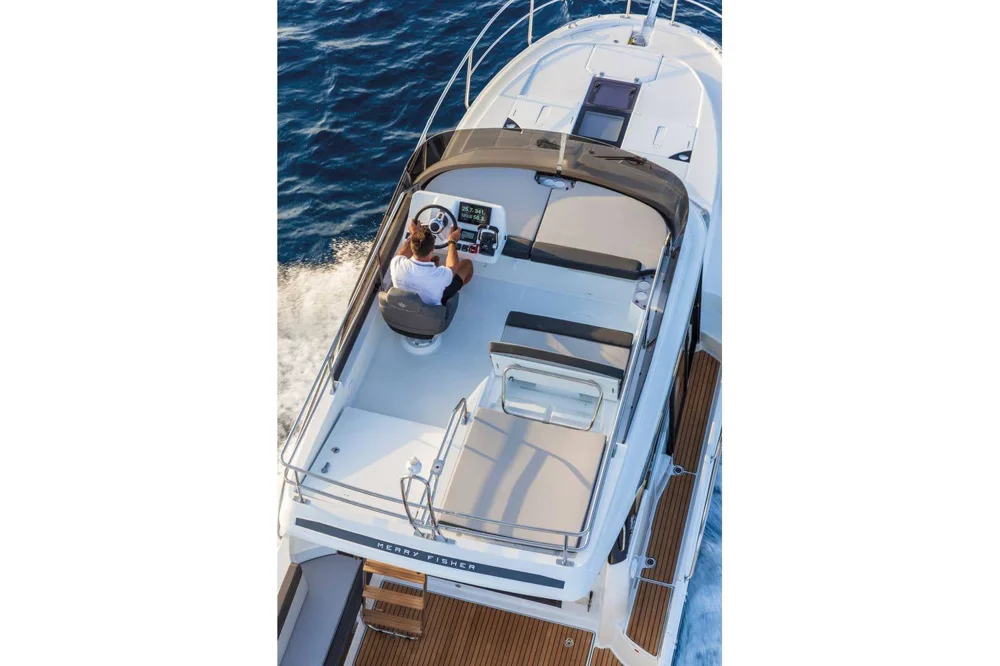 BoatPhoto.alt