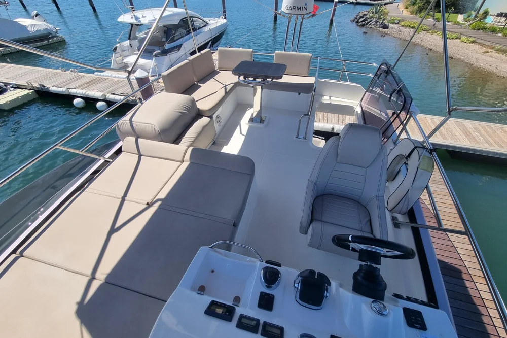 BoatPhoto.alt