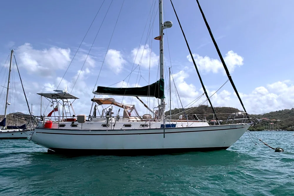 BoatPhoto.coverAlt