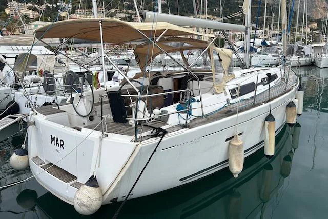 2010 Dufour 405 Grand Large for sale, photo 3 of 5