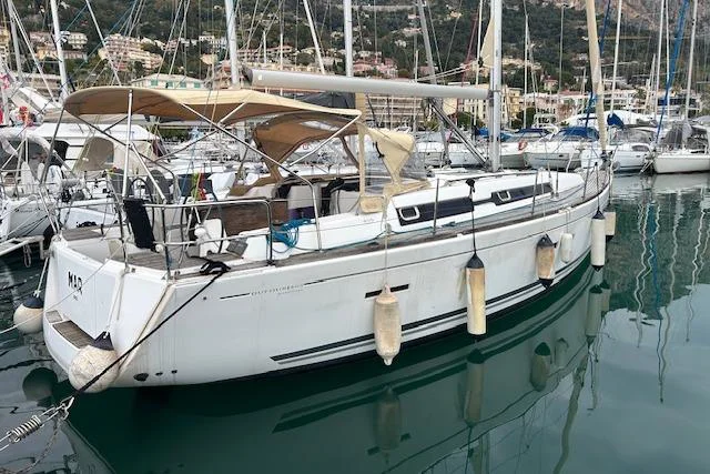 2010 Dufour 405 Grand Large for sale, photo 4 of 5