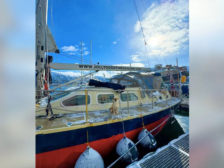 BoatPhoto.alt