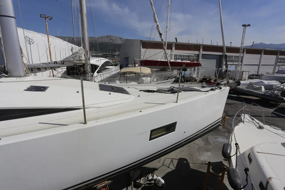 2016 Jeanneau 54 for sale in Pag, Croatia, photo 3 of 5