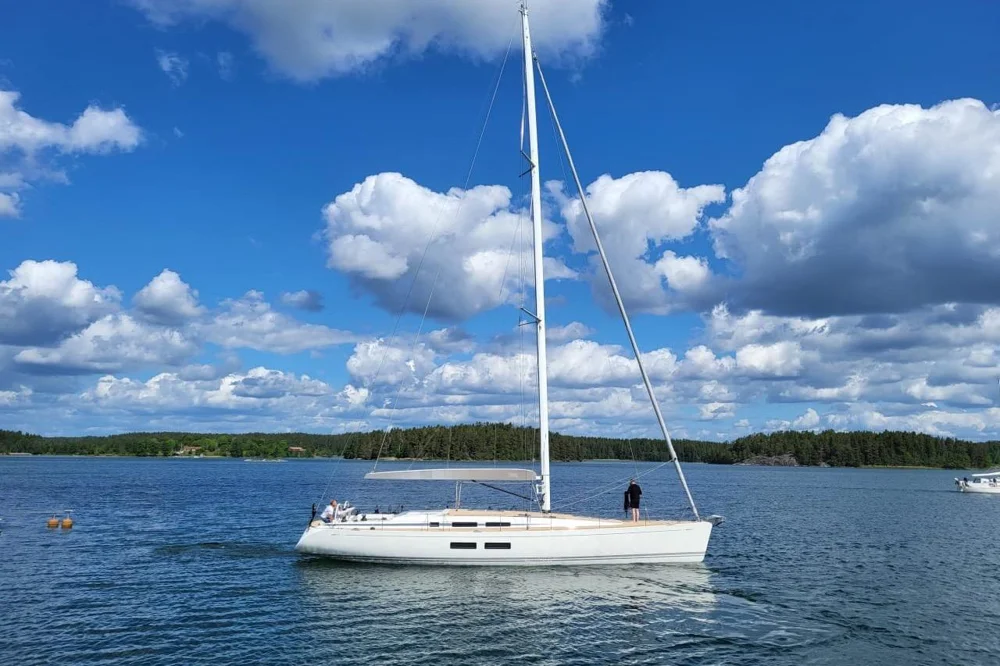 BoatPhoto.coverAlt
