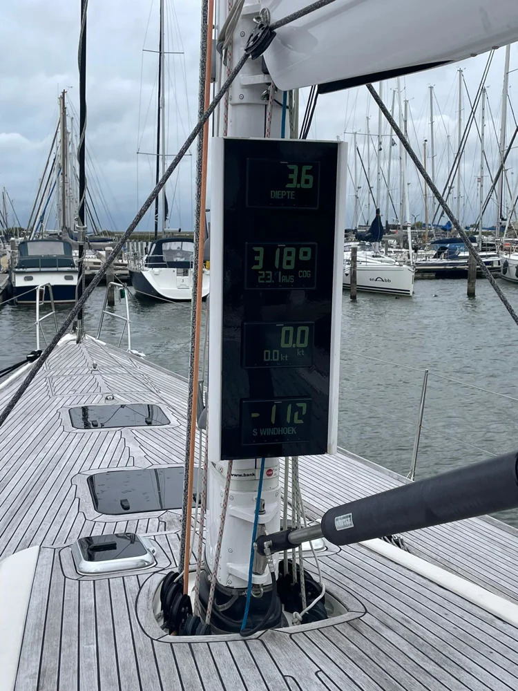 BoatPhoto.alt