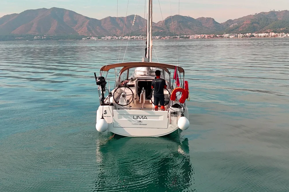 BoatPhoto.alt