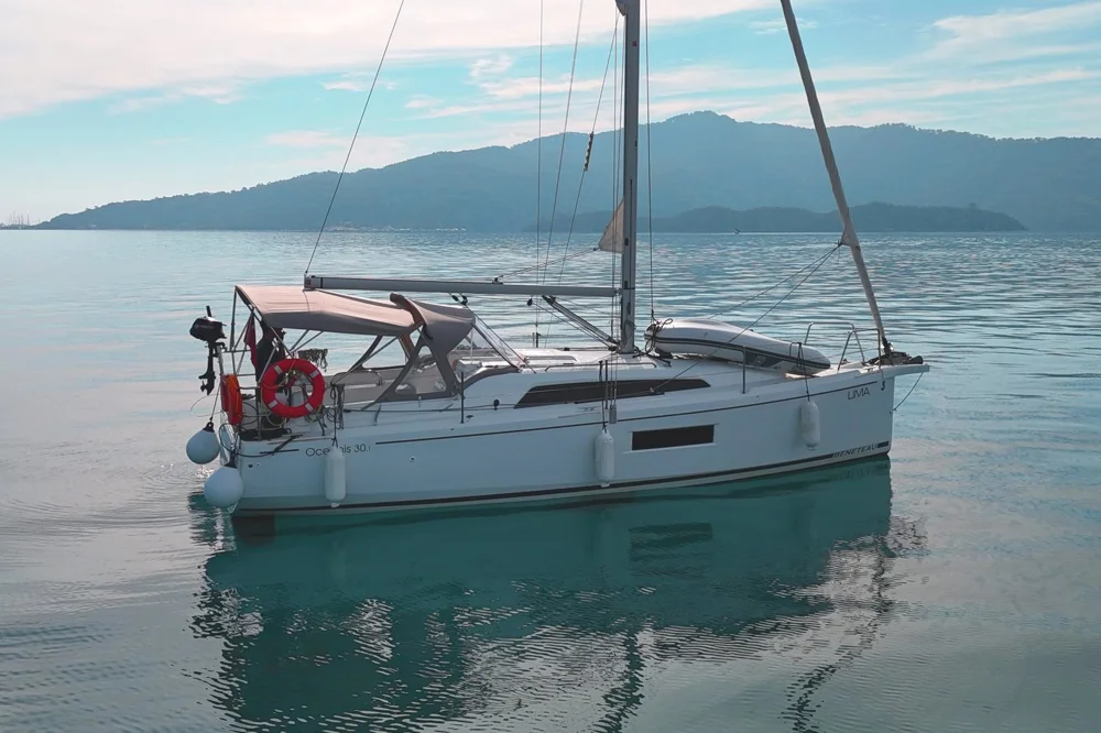 BoatPhoto.alt
