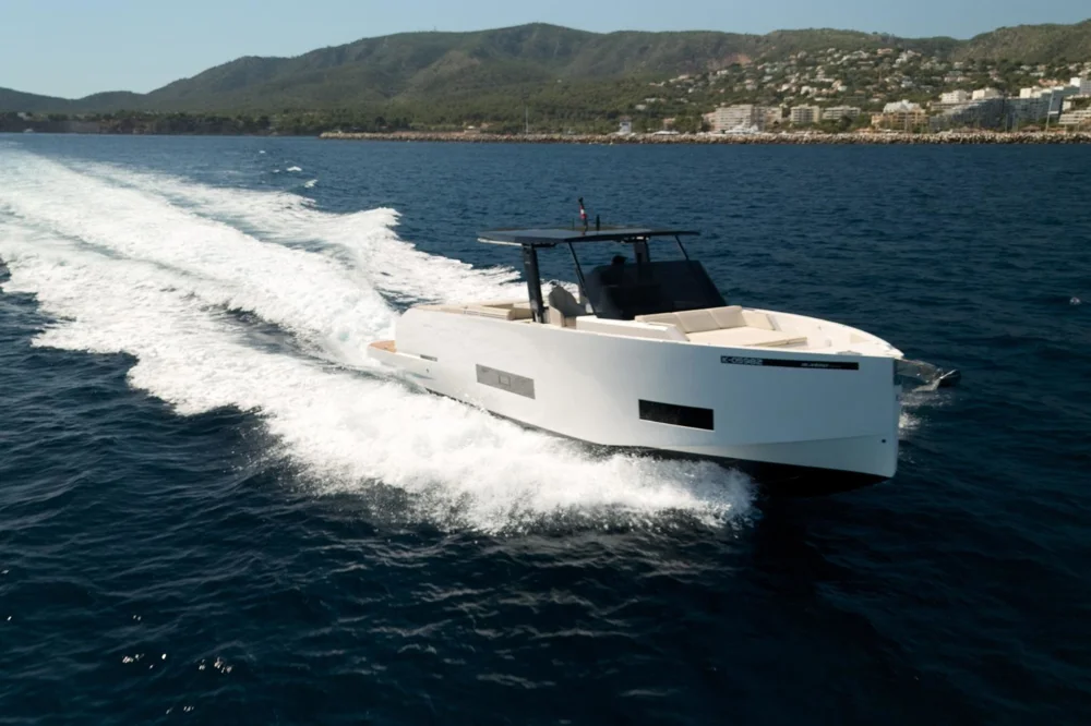 BoatPhoto.alt