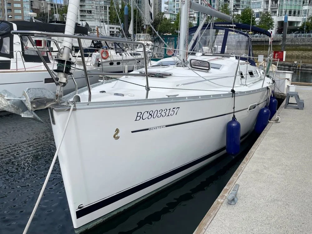 BoatPhoto.coverAlt