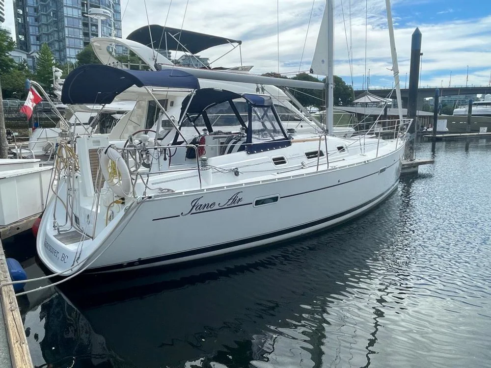 2006 BENETEAU 343 for sale in Sidney, Canada, photo 2 of 5