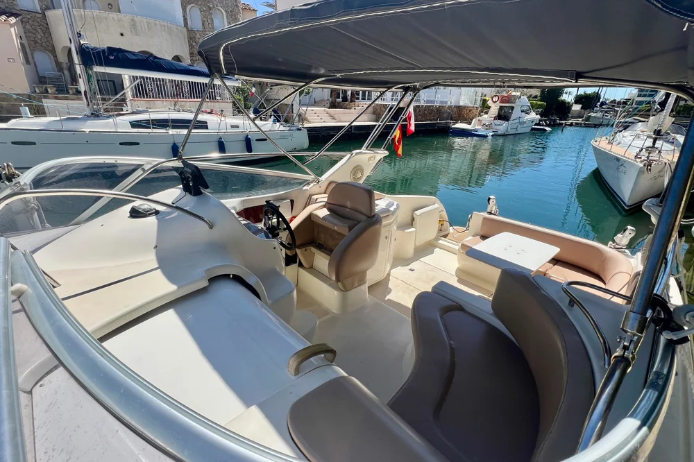 BoatPhoto.alt