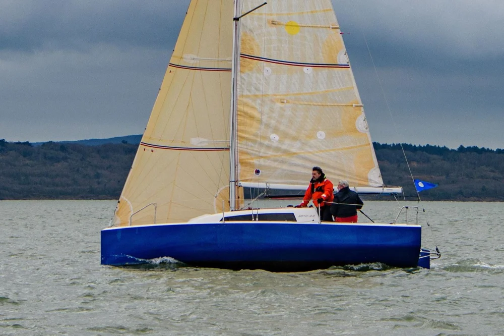 BoatPhoto.alt