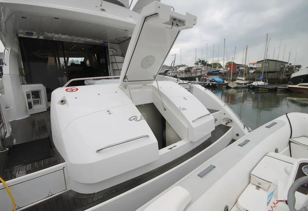 2005 SUNSEEKER Manhattan 66 for sale in Brighton, United Kingdom, photo 4 of 5