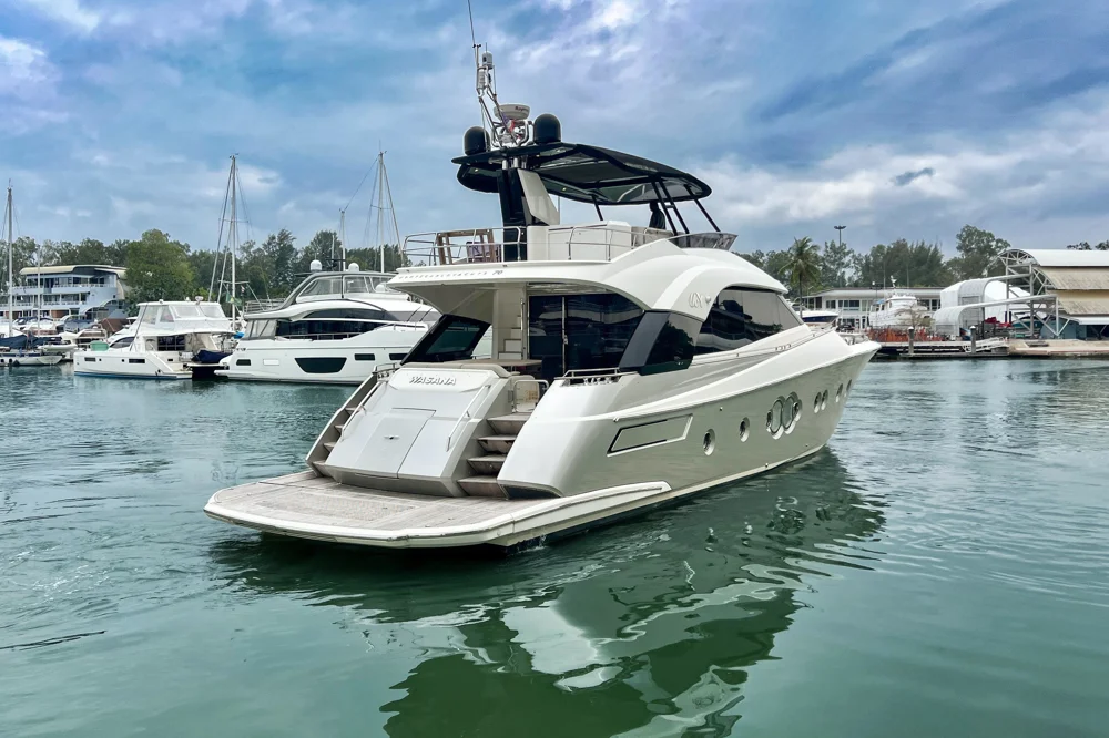 BoatPhoto.alt