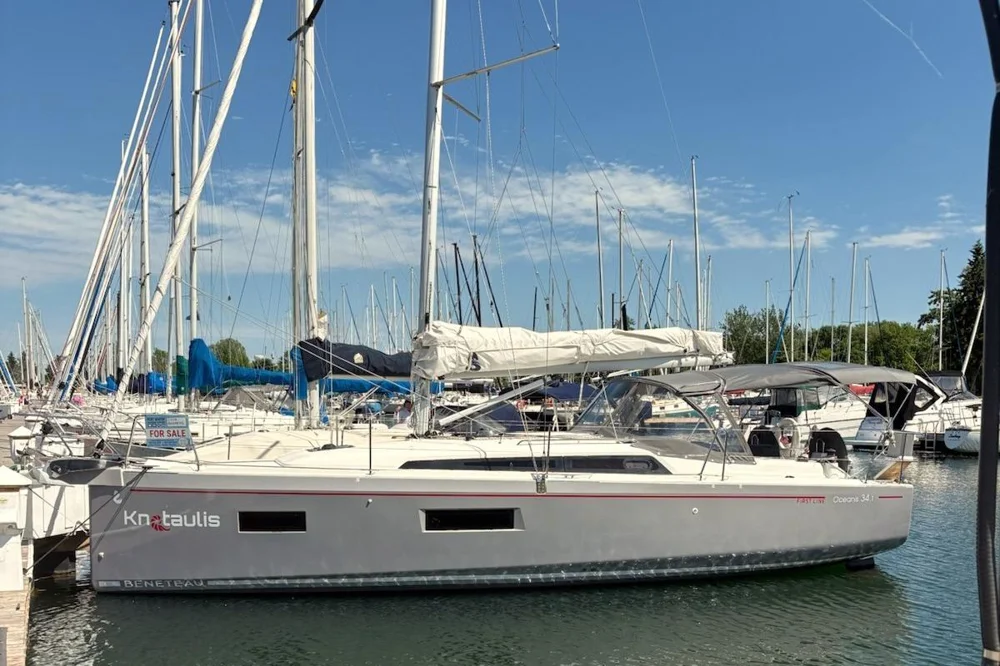 BoatPhoto.coverAlt